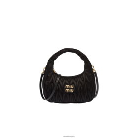 Miu Miu vándoroljon a Matelasse szatén mini hobo táskának fekete - Miu Miu Magyarország 826B0611